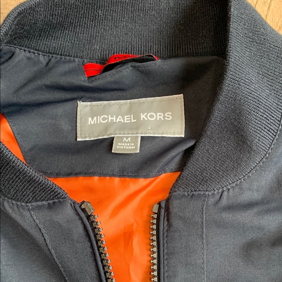 Michael Kors Men's Water Resistant Bomber Jacket Size Medium - Picture 2 of 12